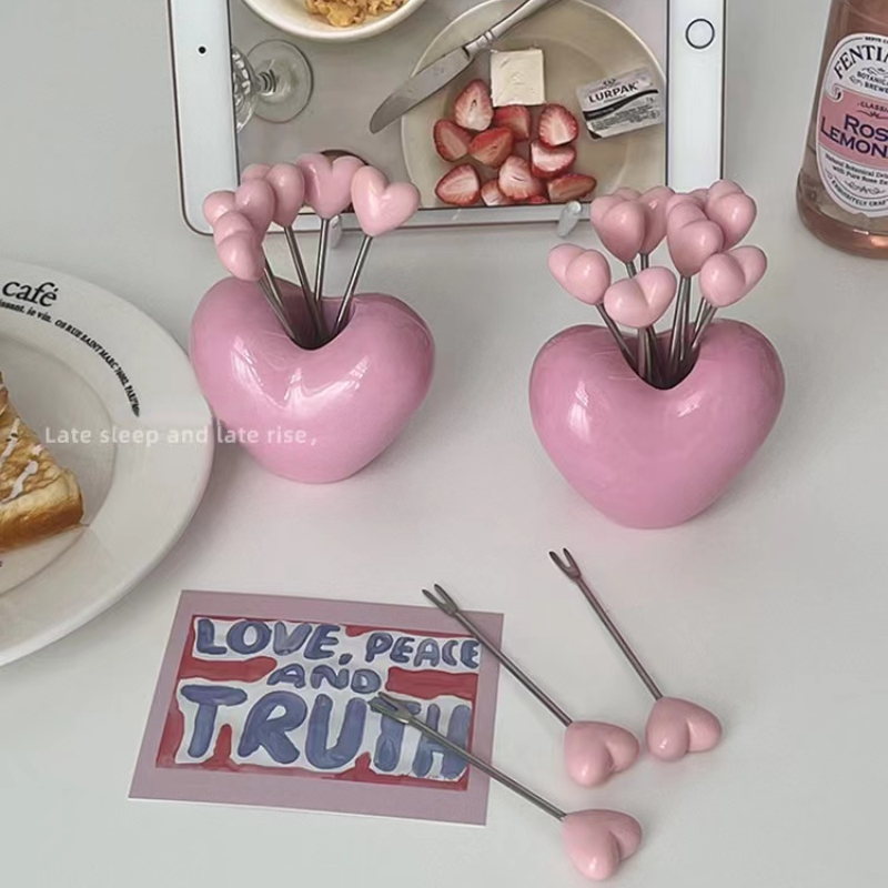 Cute Heart Shaped Stainless Steel Plastic Kids Fruit Fork Set 2