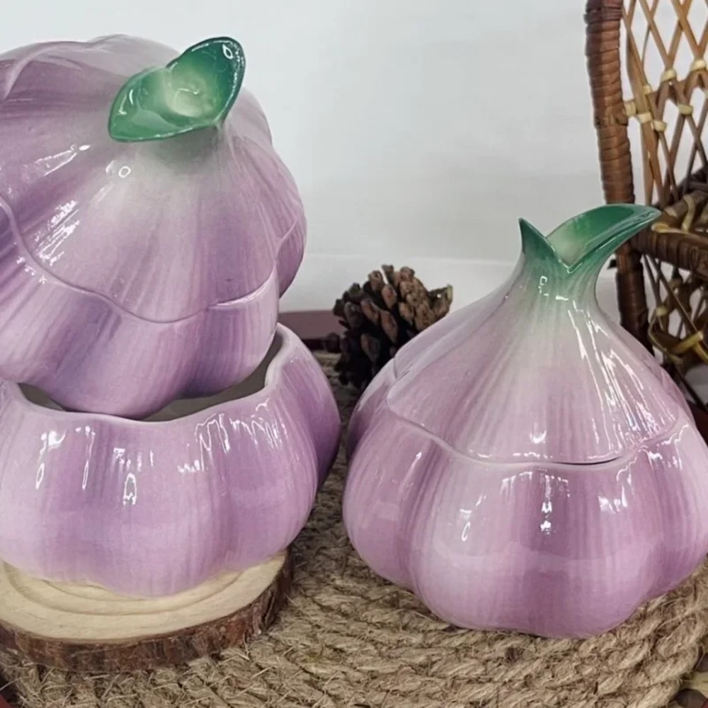 Purple Garlic Ceramic Storage Jar Decorative Kitchen Container For Candy Nuts Countertop Storage 2