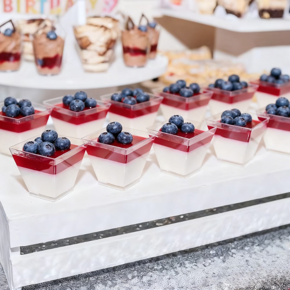 Clear Dessert Cups Disposable Mini Cups for Mousse, Pudding and Ice Cream