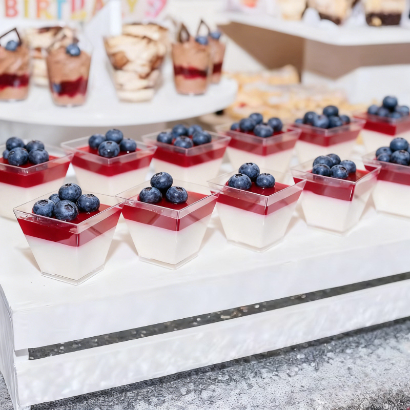 Clear Dessert Cups Disposable Mini Cups for Mousse, Pudding and Ice Cream