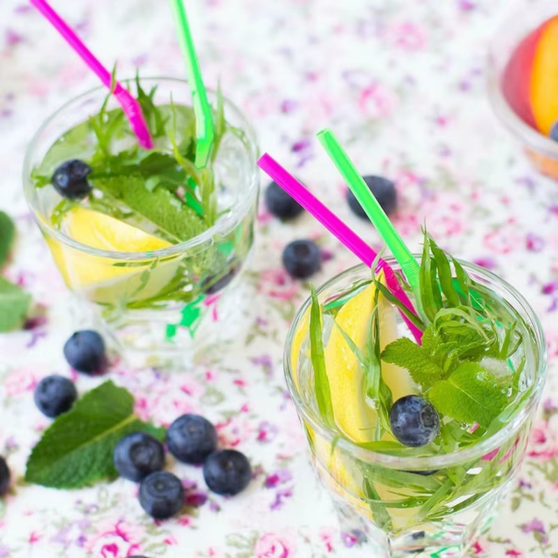Flexible Disposable Straws for Party Drinks and Everyday Beverages