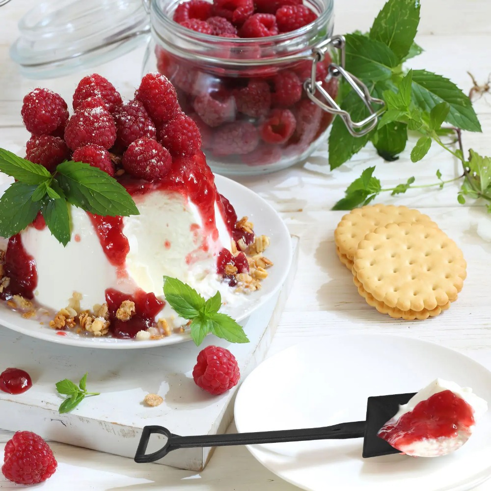 Disposable Dessert Spoons Durable Mini Tasting Spoons For Pudding Yogurt Party Use 3