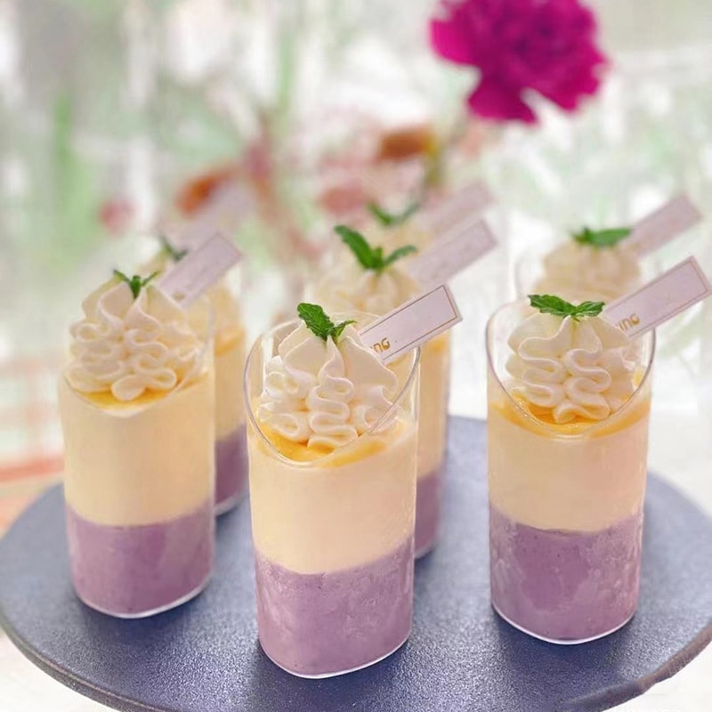 Premium Clear Disposable Dessert Cups With Spoons Party Packaging Supplies 1