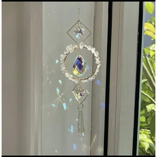 fIFfCrystal-Circle-Sun-Catcher-Hanging-Wind-Chime-Light-Cather-Colorful-Rainbow-Prism-Love-Crystal-Pendant-Home.jpg