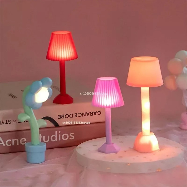 W6O31-12-Dollhouse-Miniature-LED-Night-Light-Floor-Lamp-Mini-Desk-Lamp-Home-Lighting-Model-Decor.jpg