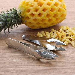 Stainless Steel Kitchen Gadgets: Strawberry Huller, Pineapple Corer, Slicer & Cutter Clips