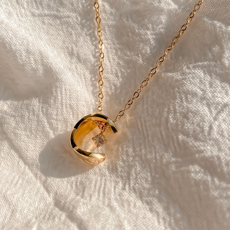 Valentines Day Jewelry Gift, eManco Romantic Metallic Moon Pendant Necklace with Rhinestones for Women