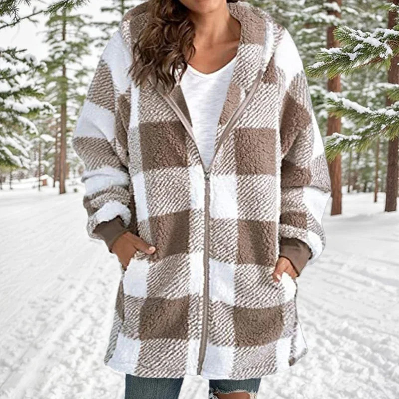 Winter Plush Jacket for Women, Plus Size Patchwork Hooded Outwear, Fashion Plaid and Striped Design, Long Sleeved