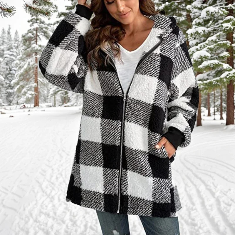 Winter Plush Jacket for Women, Plus Size Patchwork Hooded Outwear, Fashion Plaid and Striped Design, Long Sleeved