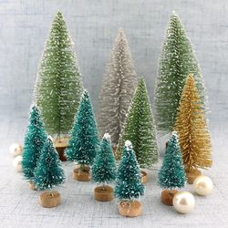 5pcs Decorated Christmas Tree Cedar Pine on Sisal Silk - Blue-Green, Gold, Silver, Red Mini Ornaments