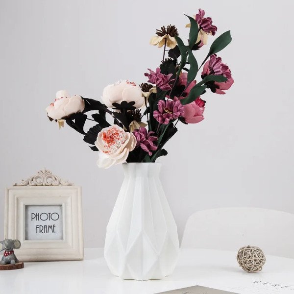 tuHiNordic-Flower-Vase-Imitation-Ceramic-Plastic-Flower-Vase-Pot-Home-Living-Room-Desktop-Decoration-Wedding-Centerpiece.jpg