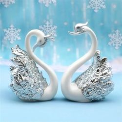 Mini Swan Couple Figurine: Wedding Cake Decor & Gift – Home Collectibles