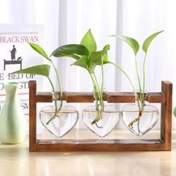 Vintage Wooden Frame Glass Vase: Hydroponic Plant Holder for Table Desktop, Heart Shape Home Decoration & Wedding Vase