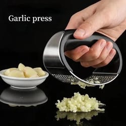 stainless steel garlic cutter: essential kitchen accessory for easy cooking