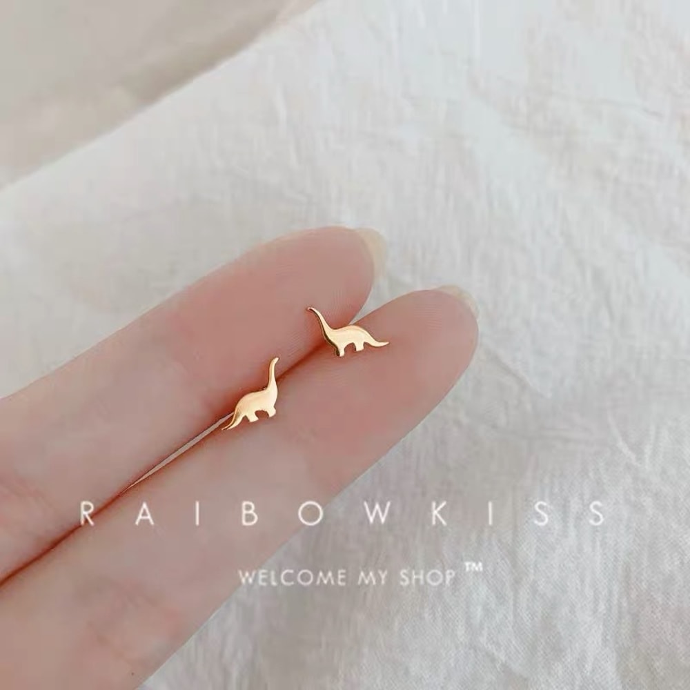Gold Butterfly Heart Cartilage Stud Earrings For Women Mini Helix Tragus Jewelry 27