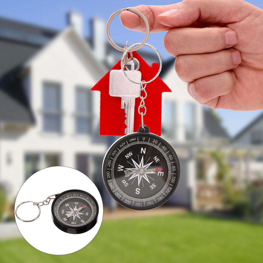 Adventure Compass Keychain Set Durable Mini Compass Key Ring Gift for Kids and Outdoor Fun