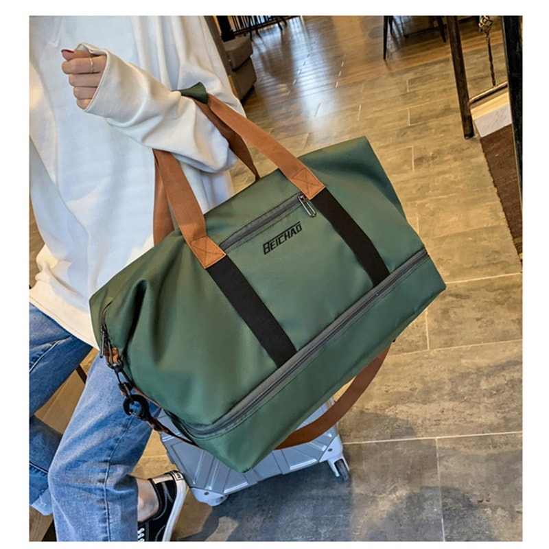 Large Capacity Waterproof Gym Travel Bag With Wet Dry Compartment For Men And Women 1