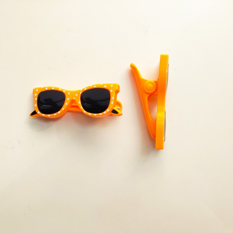 Heavy Duty Beach Towel Clips Non Slip Sunbed And Laundry Peg Holders 4