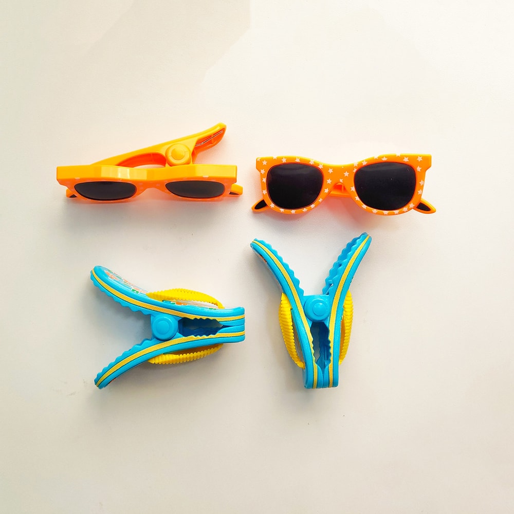 Heavy Duty Beach Towel Clips Non Slip Sunbed And Laundry Peg Holders 3