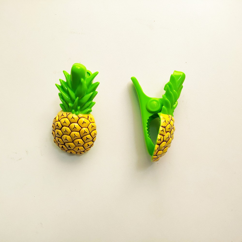 Heavy Duty Beach Towel Clips Non Slip Sunbed And Laundry Peg Holders 8