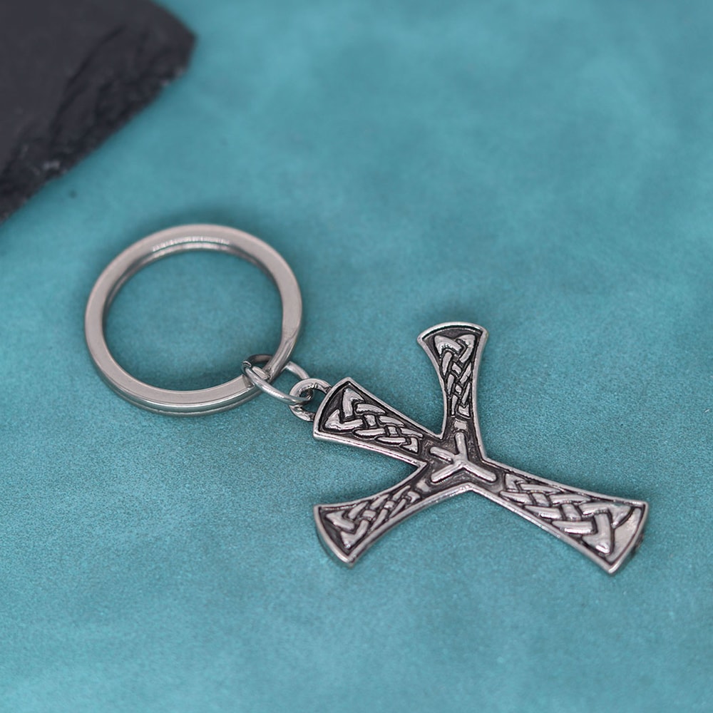 Nordic Viking Rune Keychain Algiz Protection Amulet Compass Pendant
