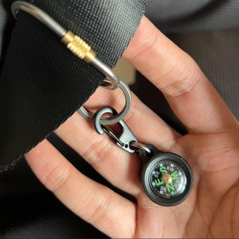 Mini Portable Compass Keychain Aluminum Alloy Hiking Survival Navigation Tool 1