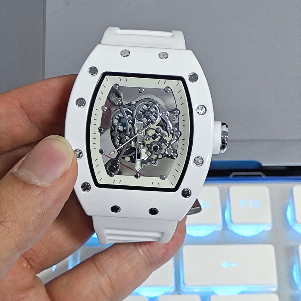 Luxury Quartz Mens Watch Waterproof Minimalist Fashion Wristwatch 4