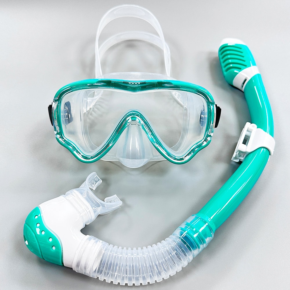 Kids Snorkel Set with Anti Fog Diving Mask Panoramic Swim Goggles