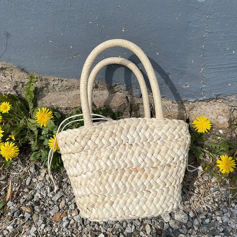 Korean Style Straw Bag Summer Basket Purse Cute Retro Woven Handbag 1