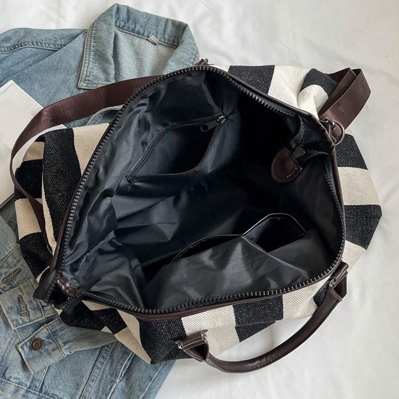 Large Capacity Travel Duffle Bag Foldable Carry On Overnight Business Travel Bag 4