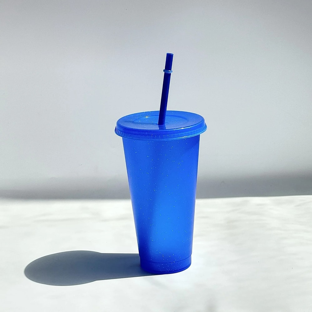 Reusable Glitter Party Cups With Lids And Straws For Summer Drinks And Events 5