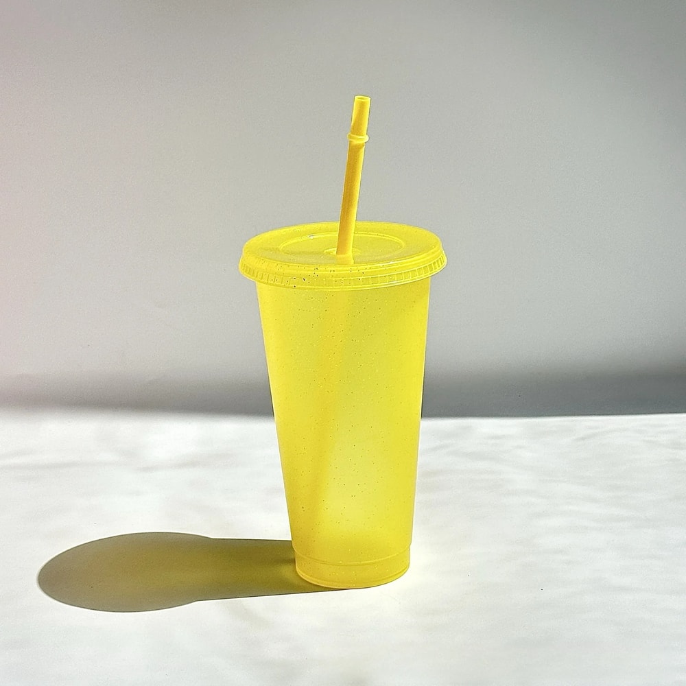 Reusable Glitter Party Cups With Lids And Straws For Summer Drinks And Events 10