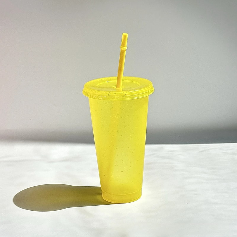 Reusable Glitter Party Cups With Lids And Straws For Summer Drinks And Events 10