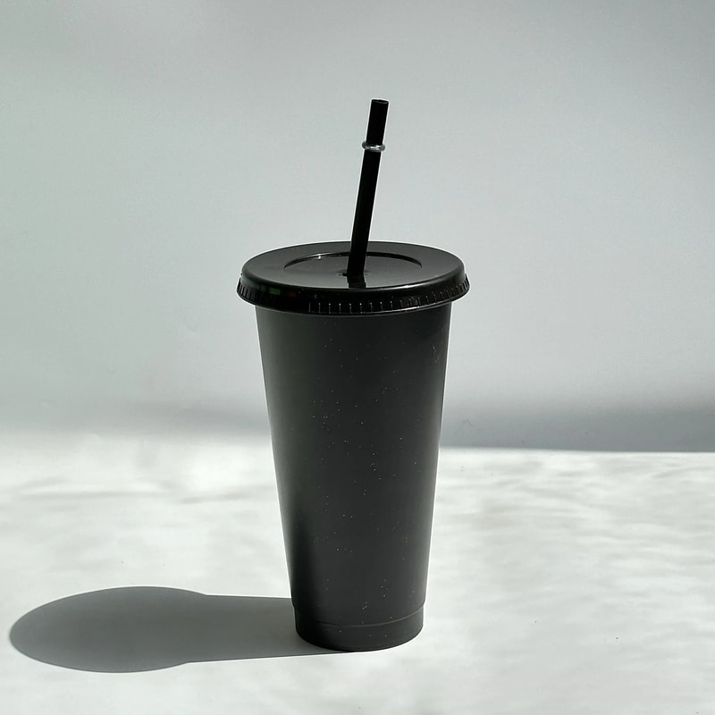 Reusable Glitter Party Cups With Lids And Straws For Summer Drinks And Events 13