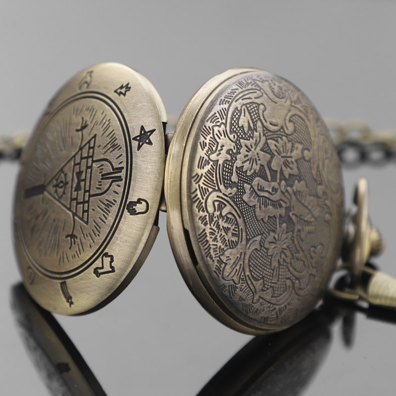 Vintage Compass Pocket Watch Necklace Brass Pyramid Eye Navigation Pendant 5