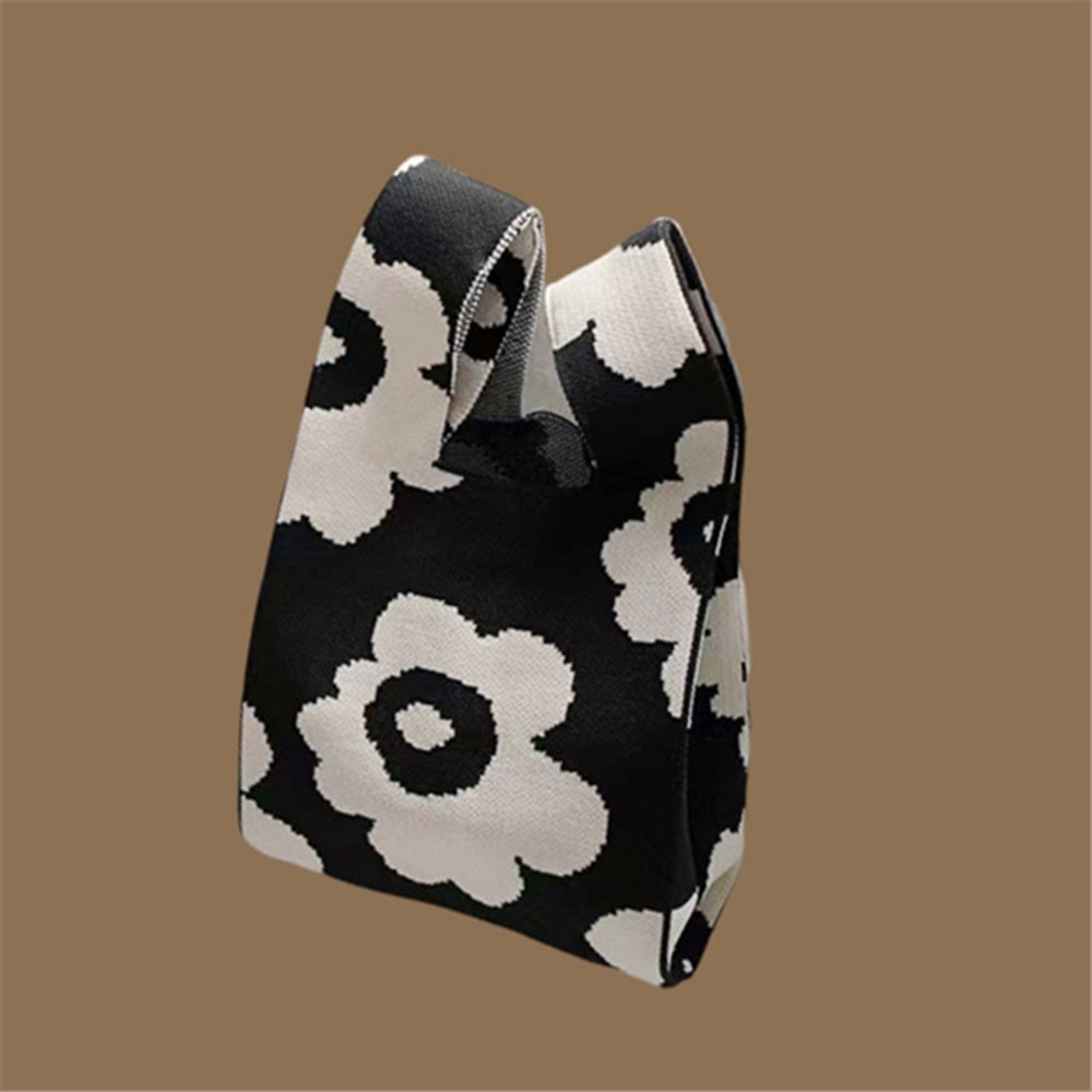 Handmade Knitted Mini Tote Bag Casual Wrist Bag For Women Reusable Shoulder Shopper 22