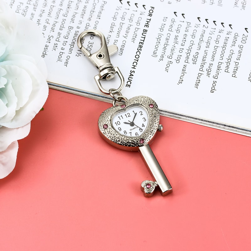 Heart Key Pocket Watch Necklace Vintage Keychain Pendant Watch For Women 1