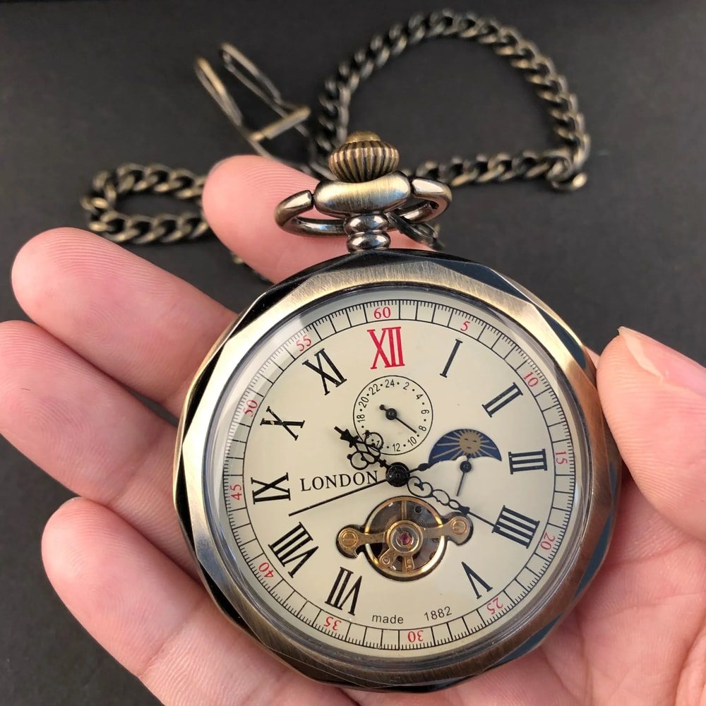 Vintage Moonphase Mechanical Pocket Watch With Chain Hand Wind Classic Timepiece 1