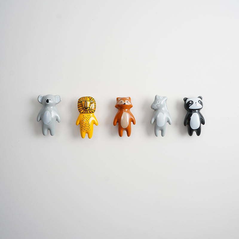 Nordic Animal Ceramic Cabinet Knobs Set Cute Drawer Pulls For Kids Room Decor 2