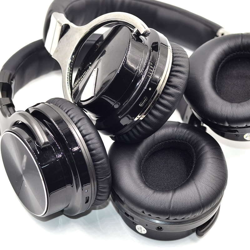 Universal Memory Foam Headphone Ear Pads Replacement Soft Headphone Ear Cushions For Comfort 2