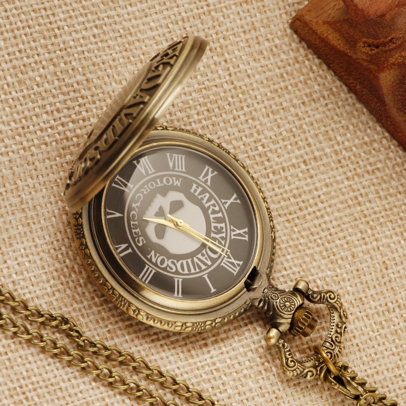 Vintage Quartz Pocket Watch Necklace for Men & Women Retro Steampunk Pendant Chain