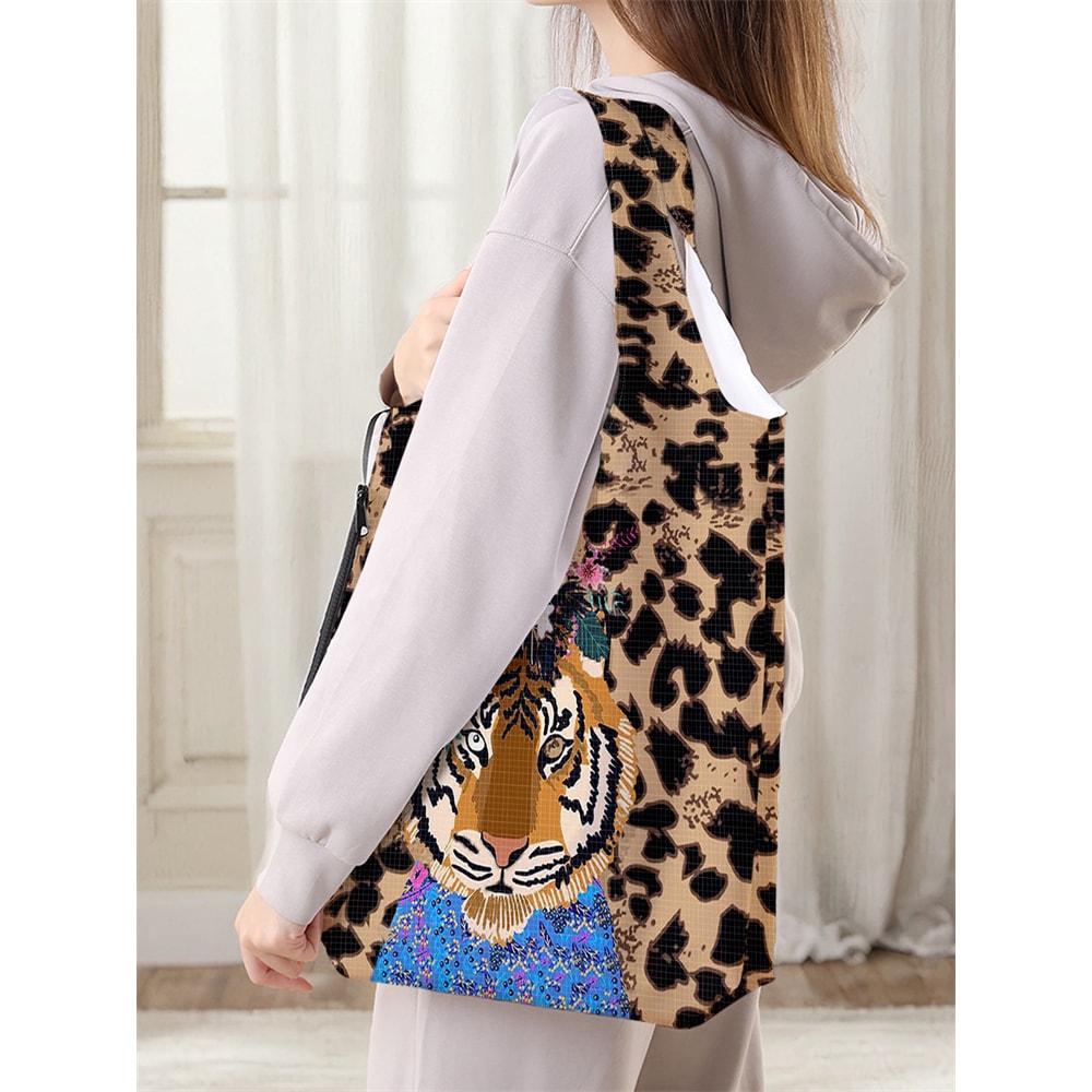 Foldable Leopard Print Reusable Shopping Bag With Large Capacity 3