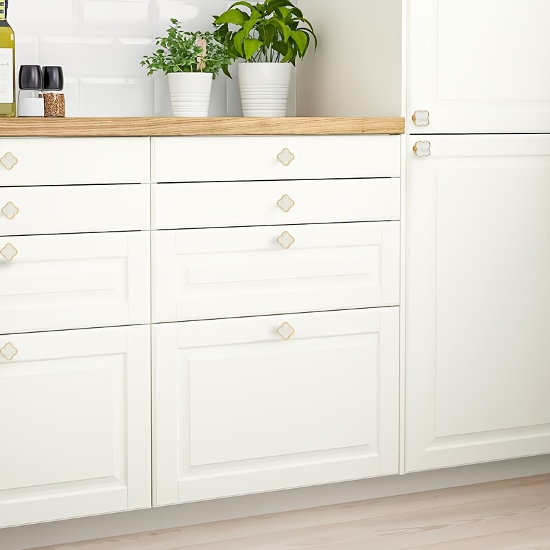 Golden Leaf Clover Cabinet Handles Luxury Gold Cabinet Handles For Drawers And Vanity 2