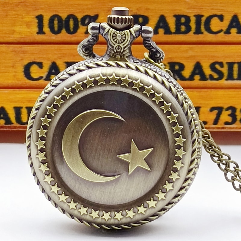 Vintage Pocket Watch Necklace With Star Moon Engraving Quartz Pendant 7