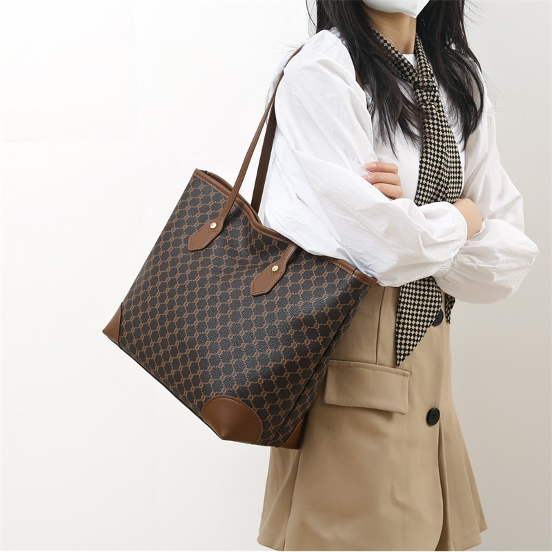 Retro Large Capacity Tote Bag For Women Commuter Shoulder Handbag 3