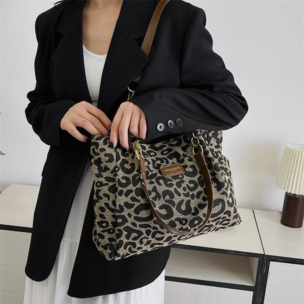 Retro Leopard Print Shoulder Bag Large Capacity Tote For Everyday Style 3
