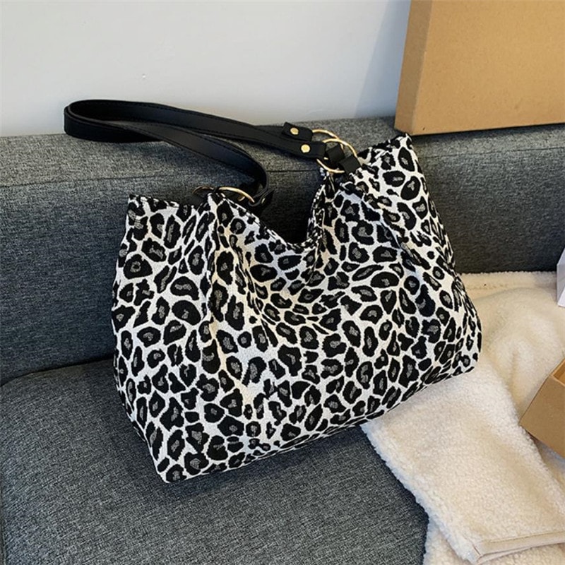 Leopard Print Large Capacity Tote Bag For Women Stylish Shoulder Handbag With Zipper Pocket 6