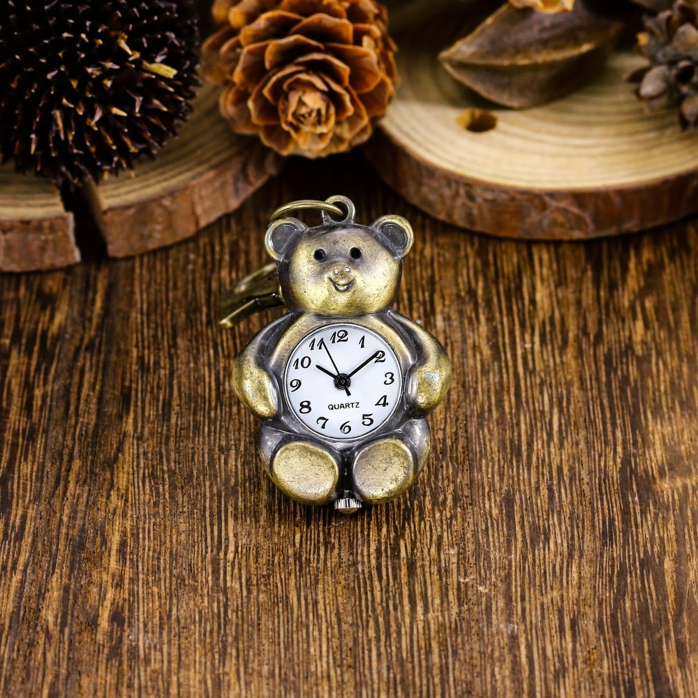 Vintage Bear Keychain Watch Cute Cartoon Pocket Clip for Bags and Backpacks