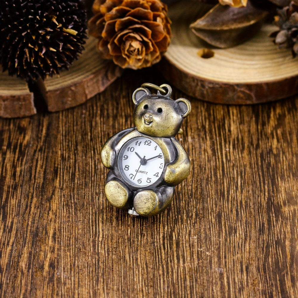 Vintage Bear Keychain Watch Cute Cartoon Pocket Clip for Bags and Backpacks