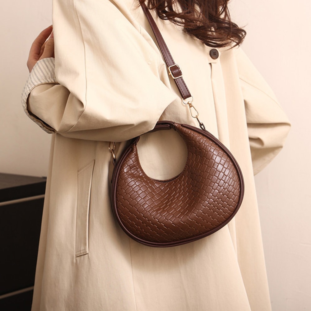 Elegant Woven Hobo Shoulder Bag Minimalist Womens Shoulder Bag For Everyday Style 4